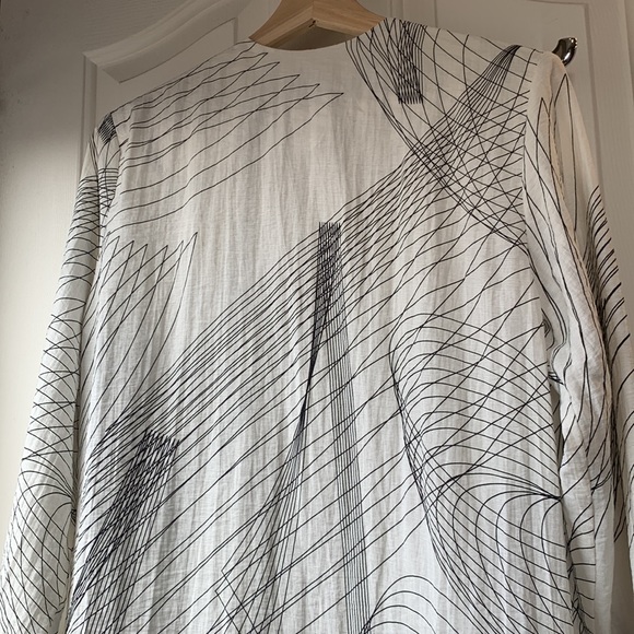 Linen oversized summer coverup shirt - Picture 7 of 10